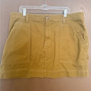 Olive Green Mini Skirt with Pockets